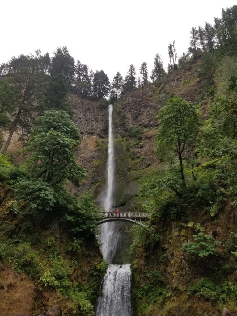 Multnomah Falls waterfall in Oregon.